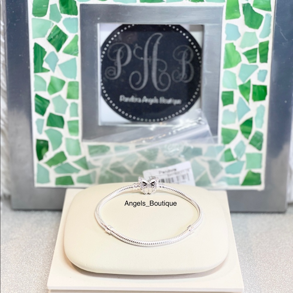 New Pandora Moments Butterfly Clasp Bracelet